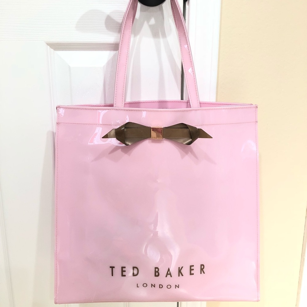 🛍 Ted Baker Large Icon Tote!